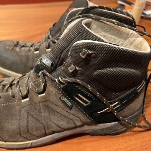 Garmont Santiago Goretex high top hiking shoes light boots grey men’s size 10.5